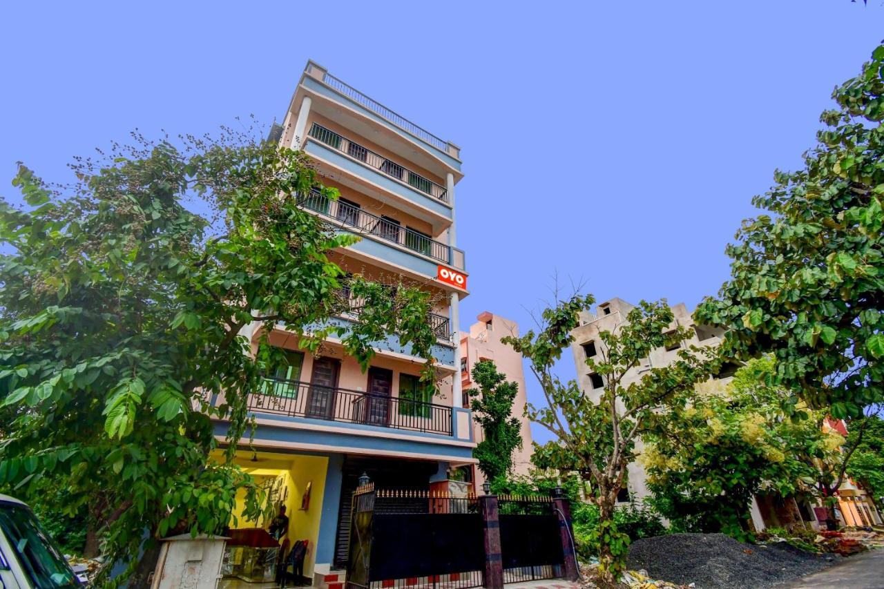 كولكاتا Oyo 92945 The Rs Villa المظهر الخارجي الصورة
